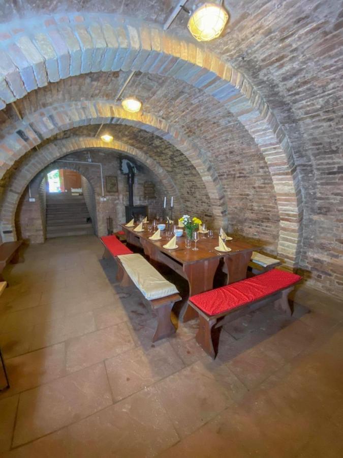 Chalupa - Sklep Starovice Bagian luar foto