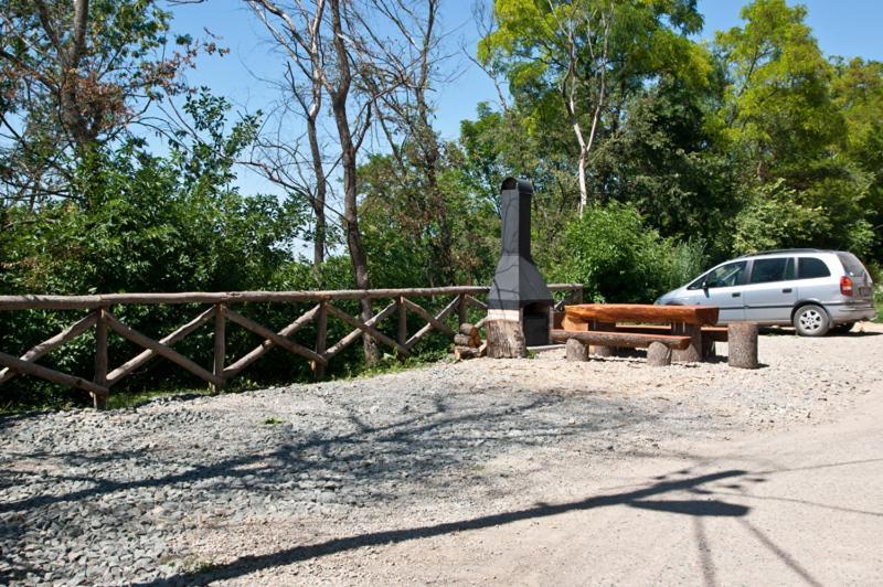 Chalupa - Sklep Starovice Bagian luar foto